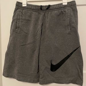 Nike Sweat Shorts - Medium